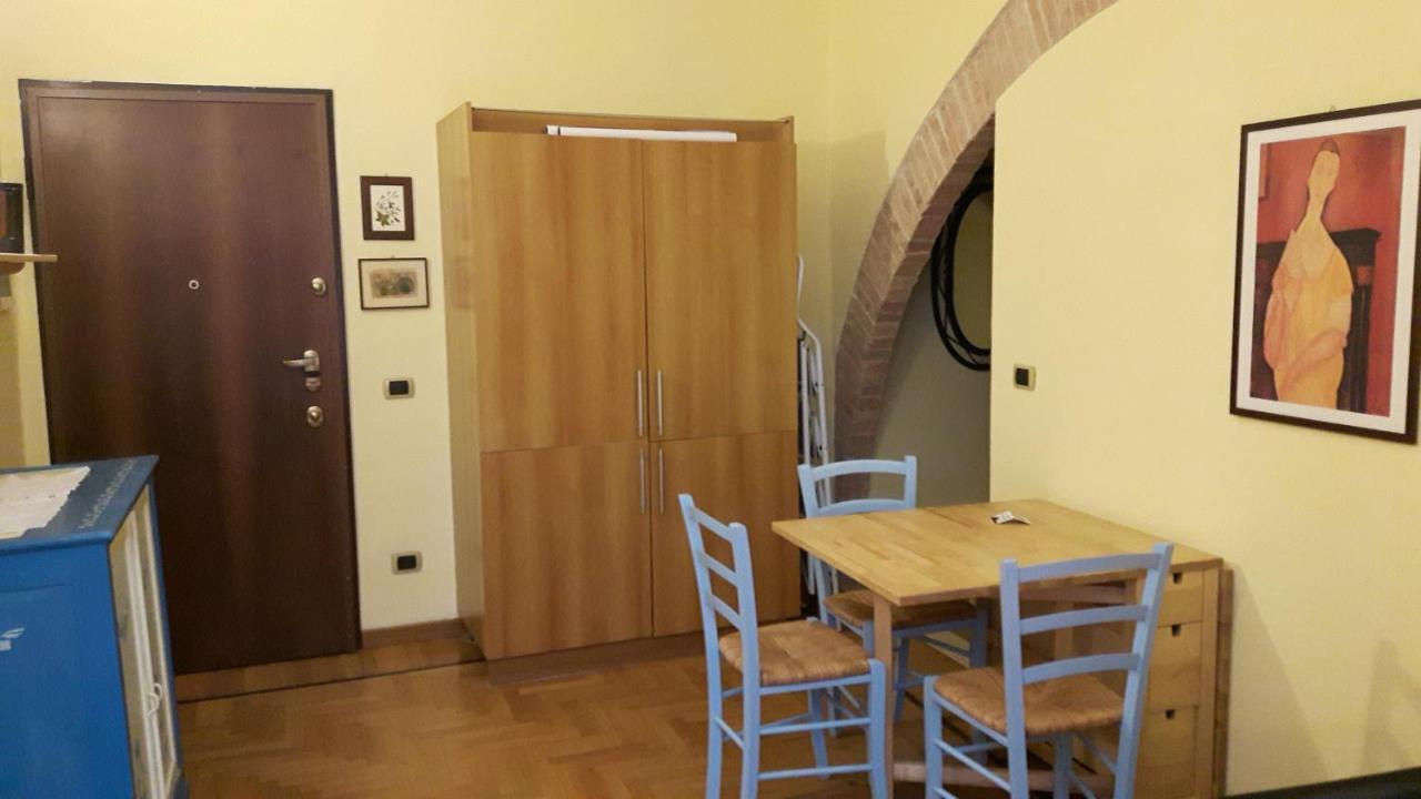 Mae Albenga Suites Ngoại thất bức ảnh